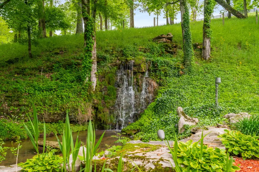 2925 Old Clarksville Pike, Ashland City, TN 37015 - #2