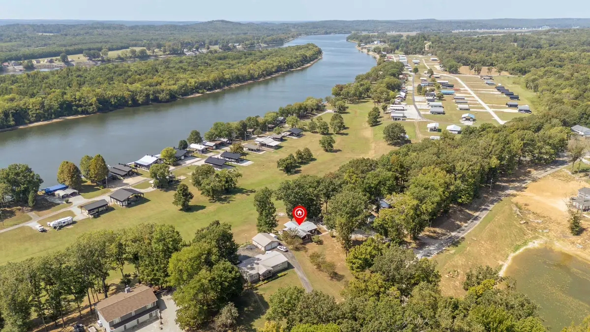 174 Beechview Dr, Clifton, TN 38425 - #1