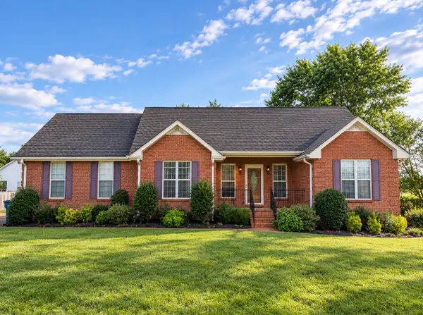 512 Christy Dr, Lebanon, TN 37087
