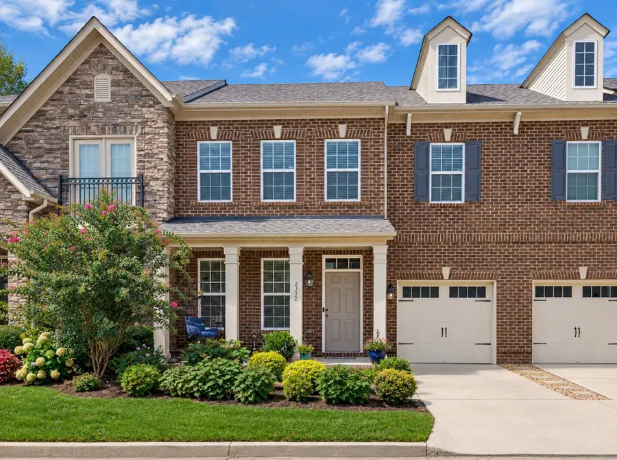 2332 Traemoor Village Pl, Nashville, TN 37209 - #3