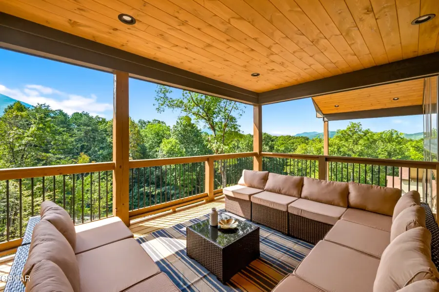 3839 Revetta Circle, Sevierville, TN 37862 - #3