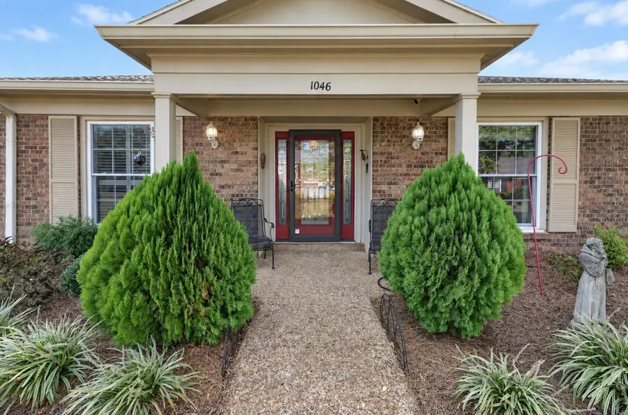 1046 Todd Preis Dr, Nashville, TN 37221 - #2
