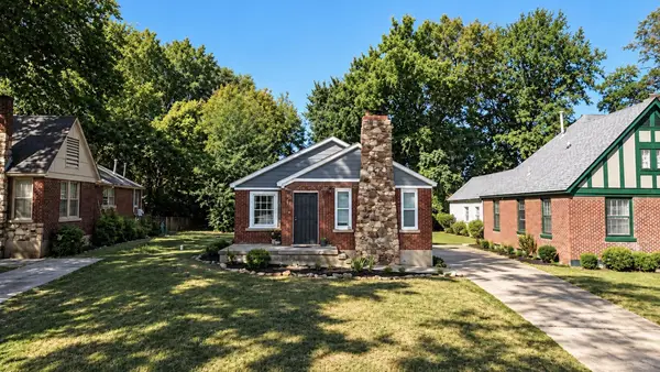 975 Stonewall St, Memphis, TN 38107
