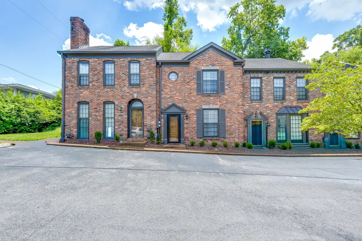 2018 Stokes Ln, Nashville, TN 37215 - #1
