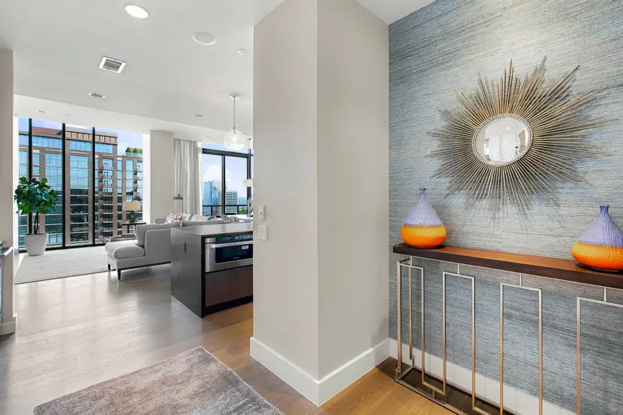 1212 Laurel St #PH 2304, Nashville, TN 37203 - #2