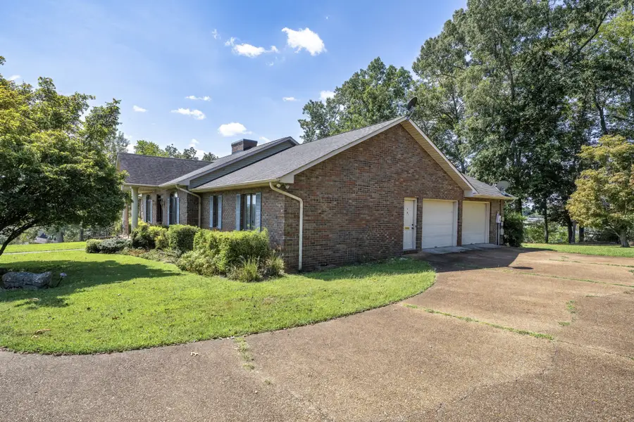 153 Brandi Way, Winchester, TN 37398 - #3