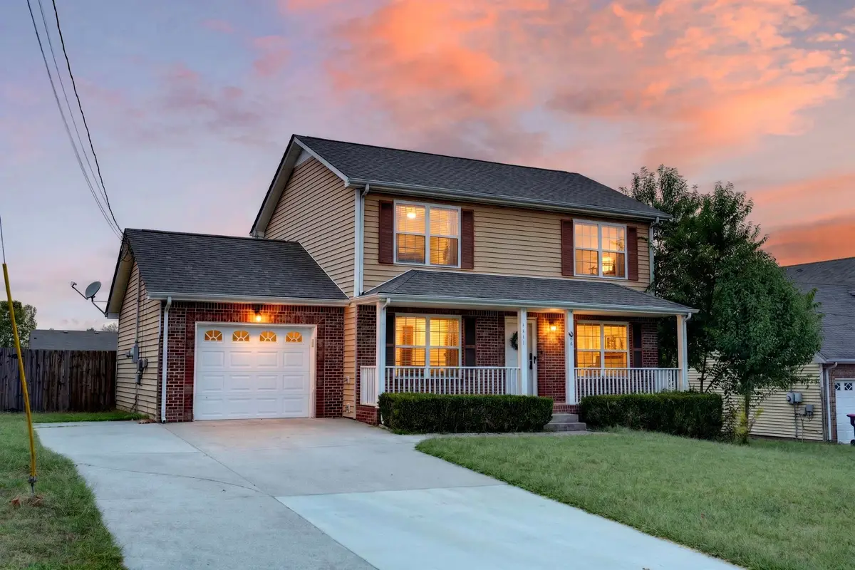 3414 Queensbury Rd, Clarksville, TN 37042 - #1