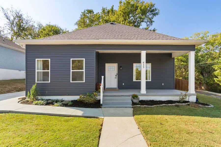 415 W 13th St, Columbia, TN 38401 - #3