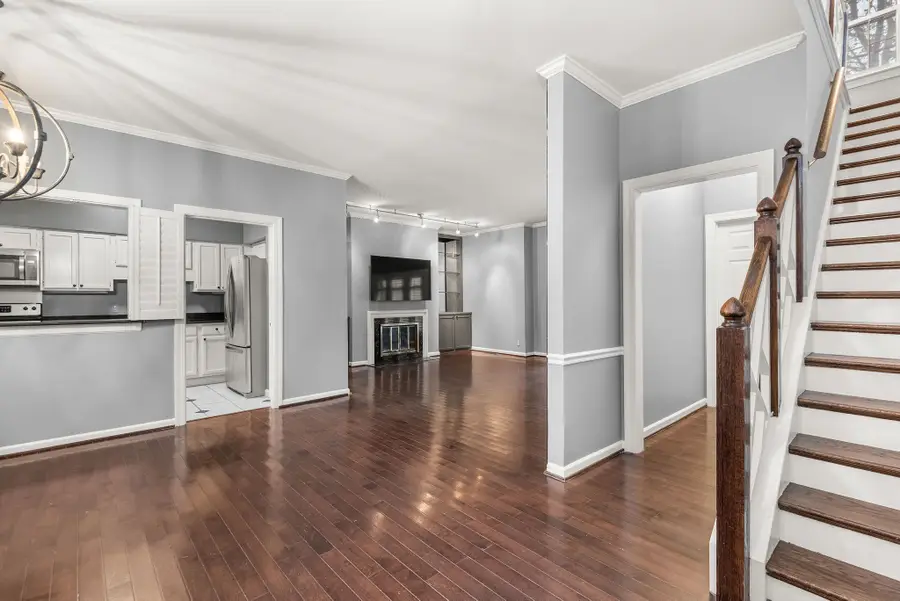 201 Westchase Dr, Nashville, TN 37205 - #3