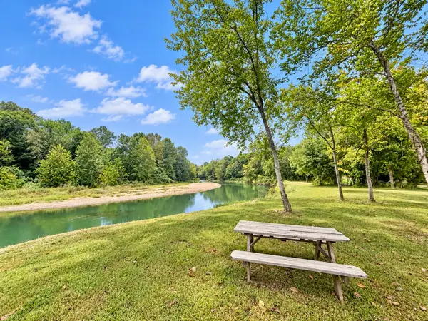 0 Spruce Dr, Linden, TN 37096