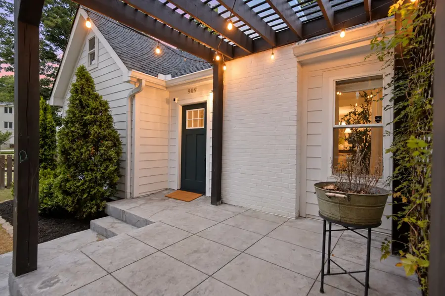 909 Mcclurkan Ave, Nashville, TN 37206 - #3