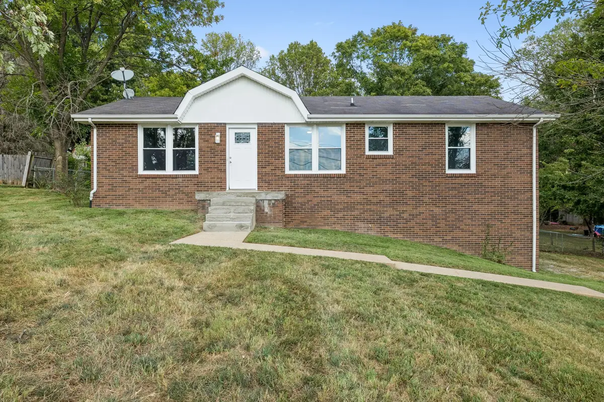 2762 Goodsprings Rd, Ashland City, TN 37015 - #1