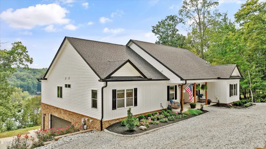 914 Skyline Drive, Harriman, TN 37748 - #2