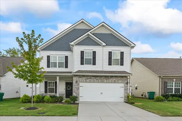 118 Gatwick Dr, Lebanon, TN 37087