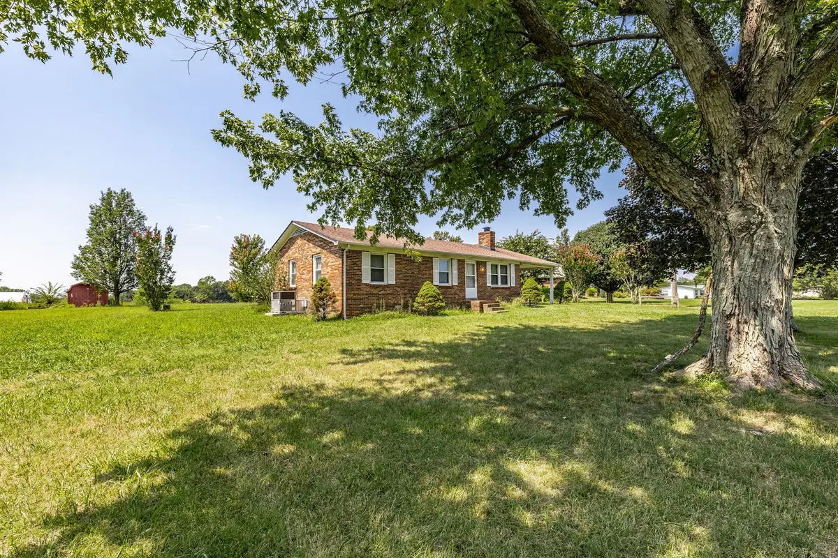 241 Corinth Rd, Portland, TN 37148 - #1