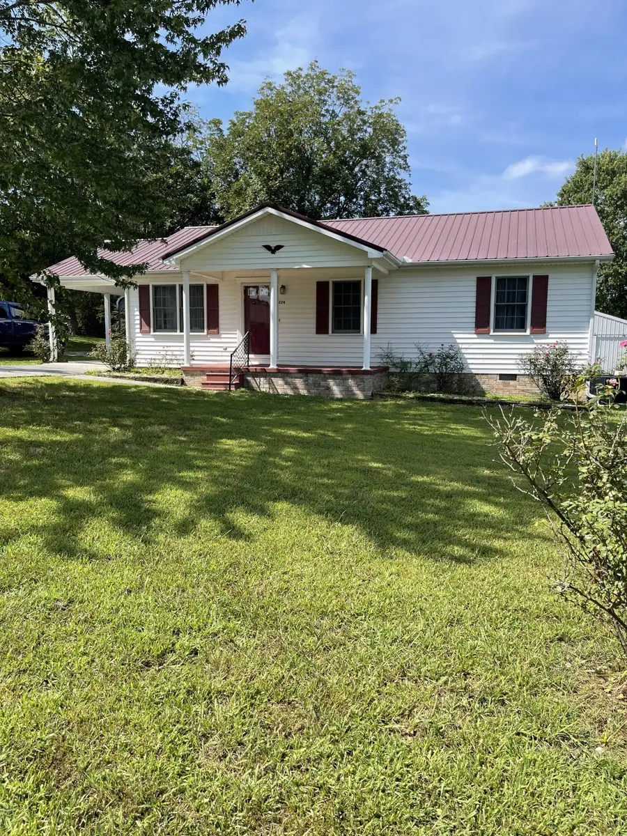 224 Wesley St, Tullahoma, TN 37388 - #2