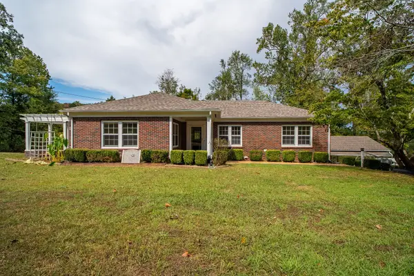 214 Mcwilliams St, Waynesboro, TN 38485