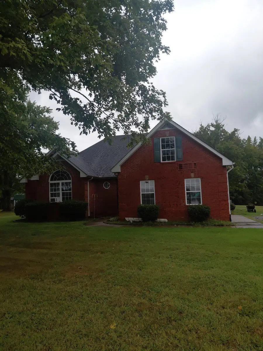 2801 Oak Grove Church Rd, Bethpage, TN 37022 - #2
