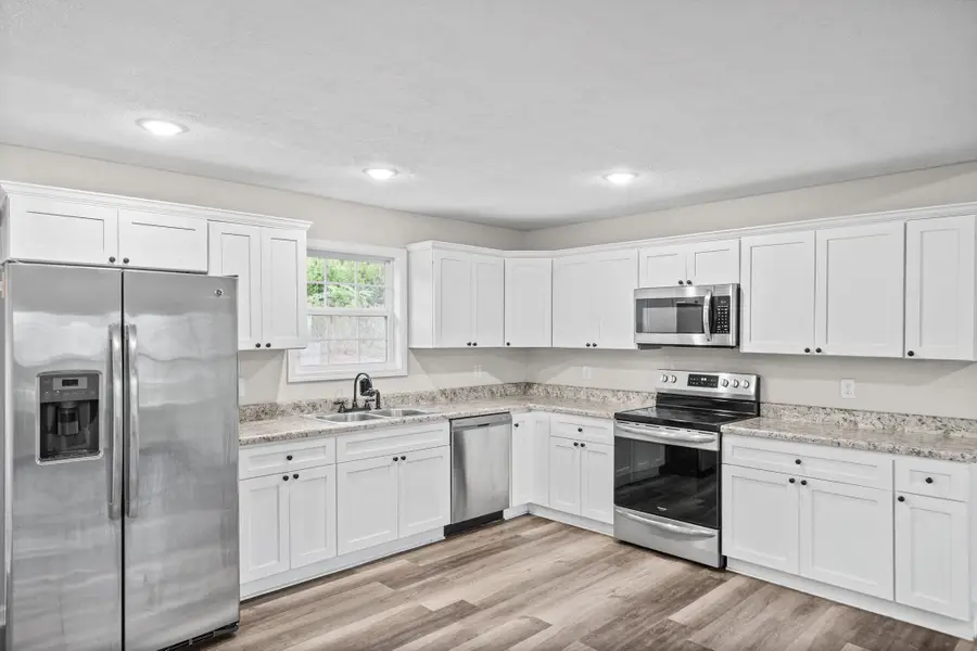 304 Lexie Dr, Lewisburg, TN 37091 - #3