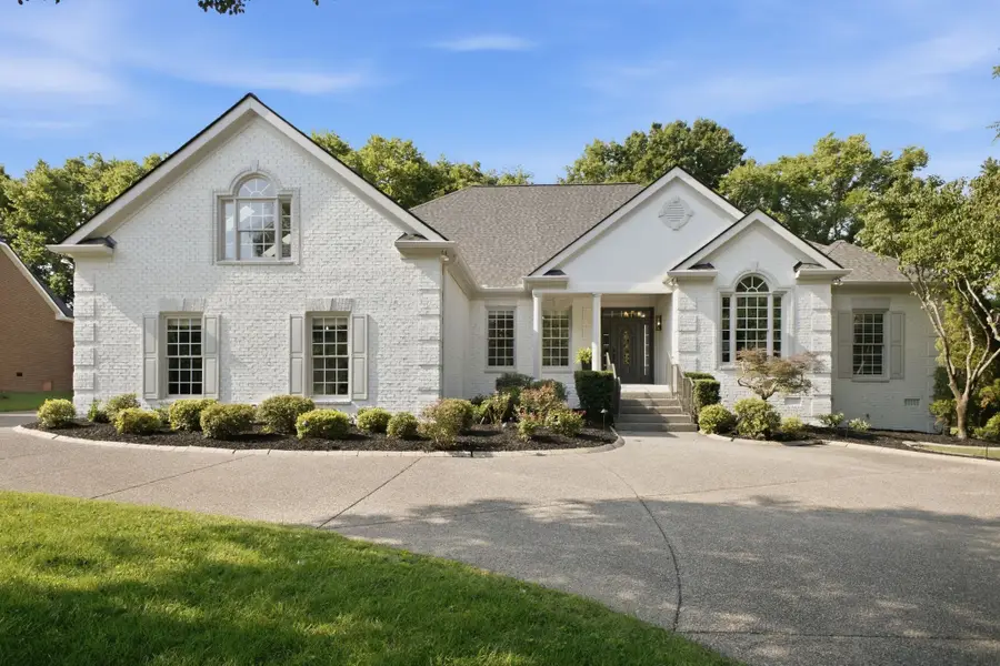 9067 Fallswood Ln, Brentwood, TN 37027 - #2