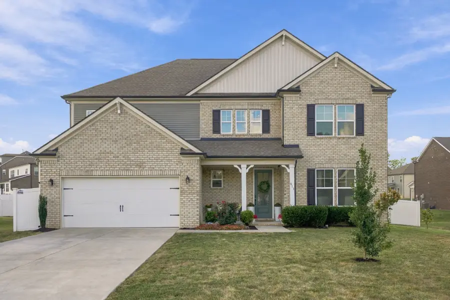 613 Davenport Dr, Murfreesboro, TN 37128 - #2