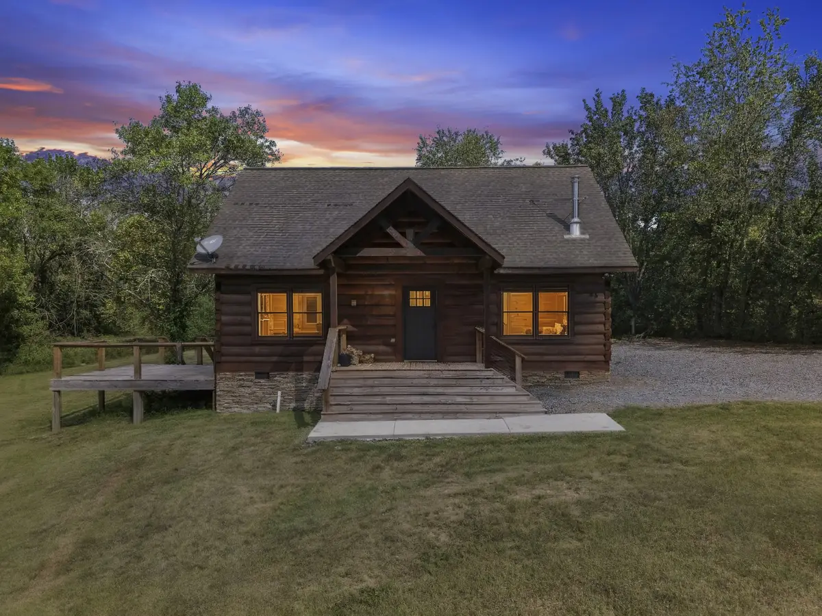 1941 Upper Station Camp Crk Rd, Cottontown, TN 37048 - #1