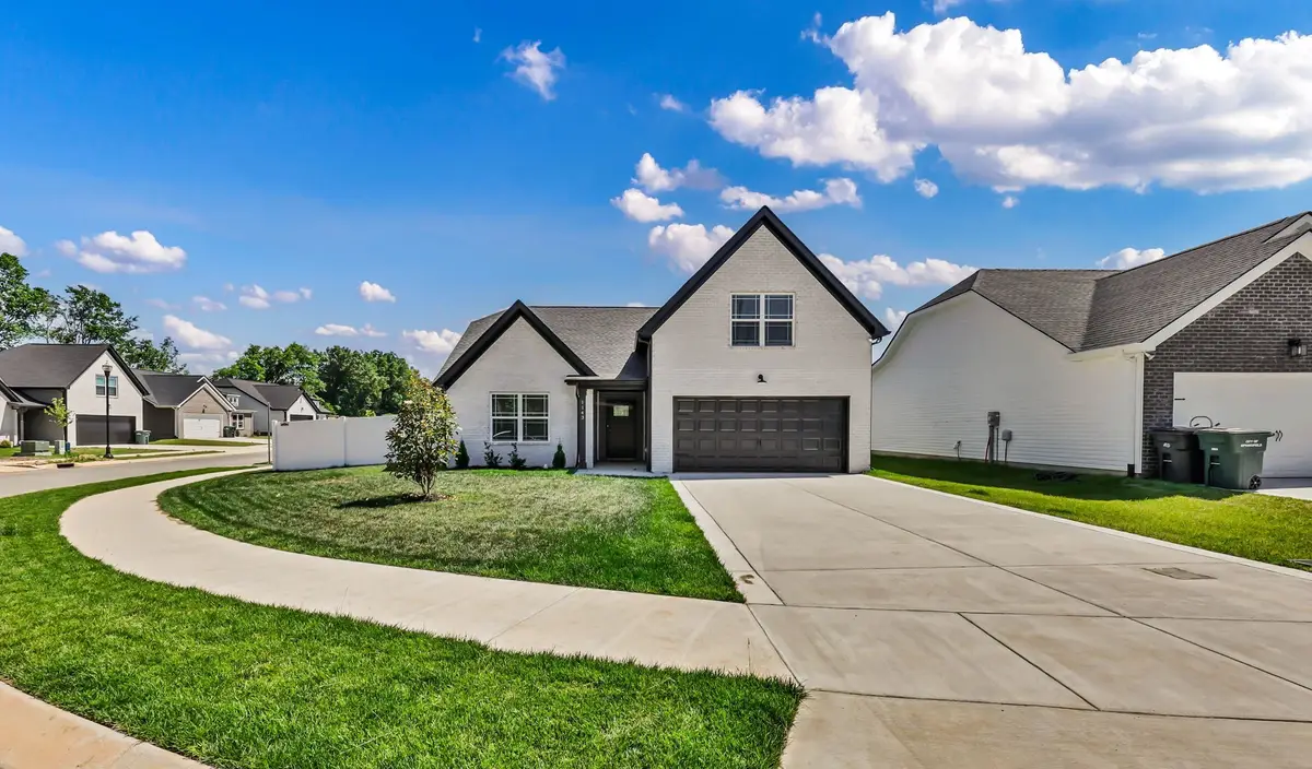 1143 Javier Dr, Springfield, TN 37172 - #1
