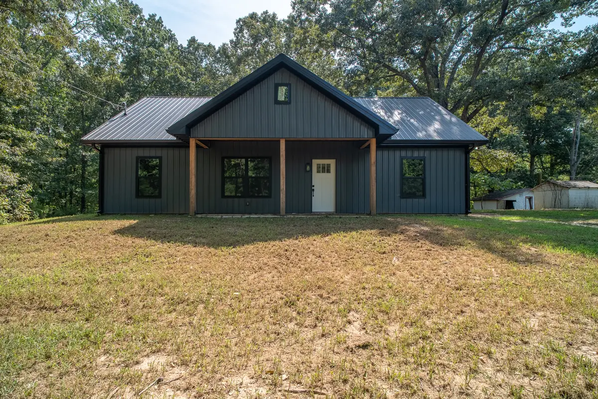 316 Summertown Hwy, Summertown, TN 38483 - #1