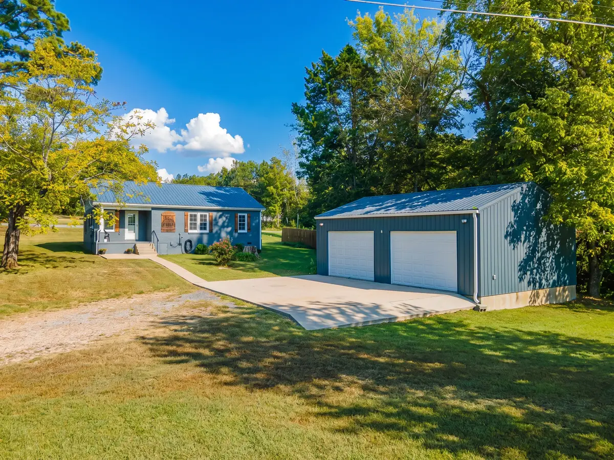 3287 Highway 48 N, Nunnelly, TN 37137 - #1
