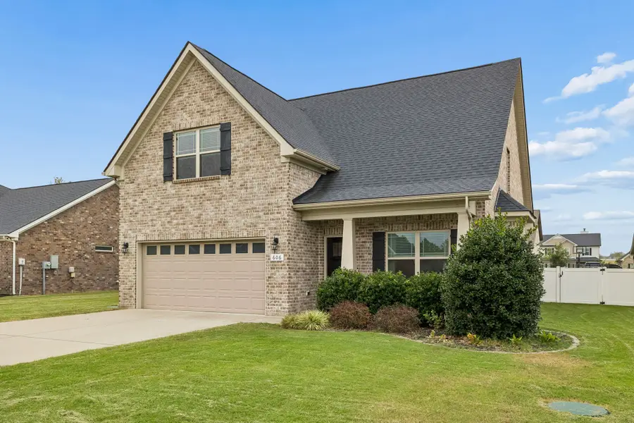 606 Golden Eagle Ct, Eagleville, TN 37060 - #3
