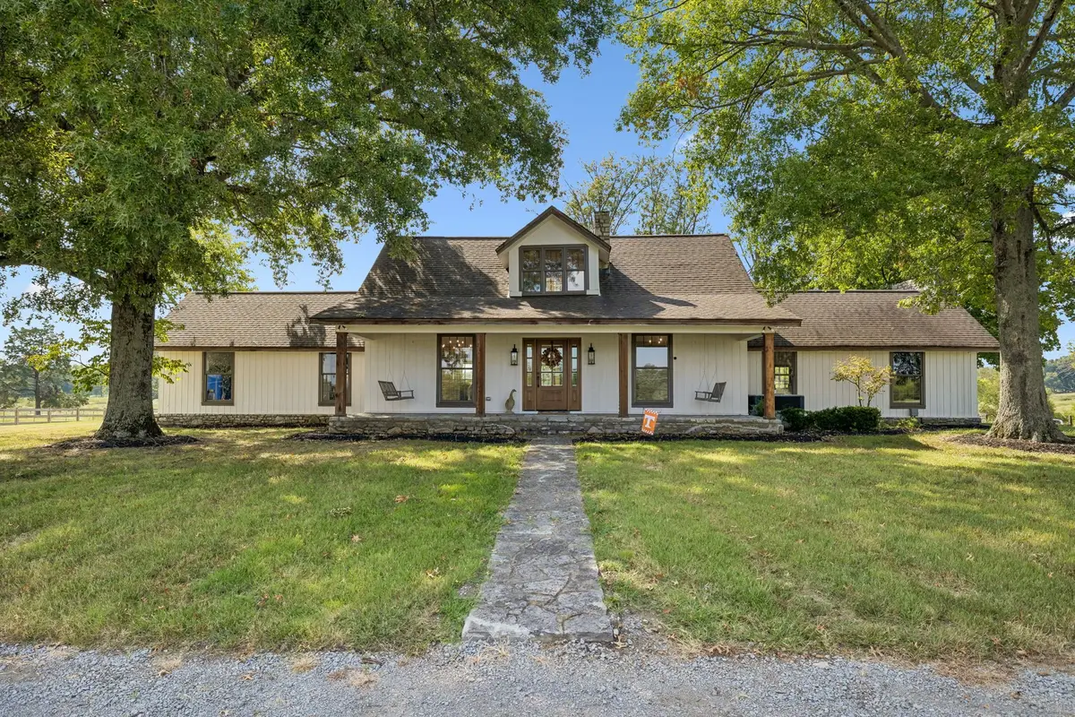 724 Horn Springs Rd, Lebanon, TN 37087 - #1