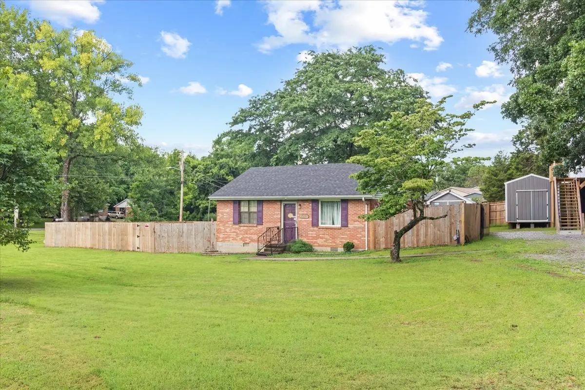 236 Tennsco Dr, Dickson, TN 37055 - #1