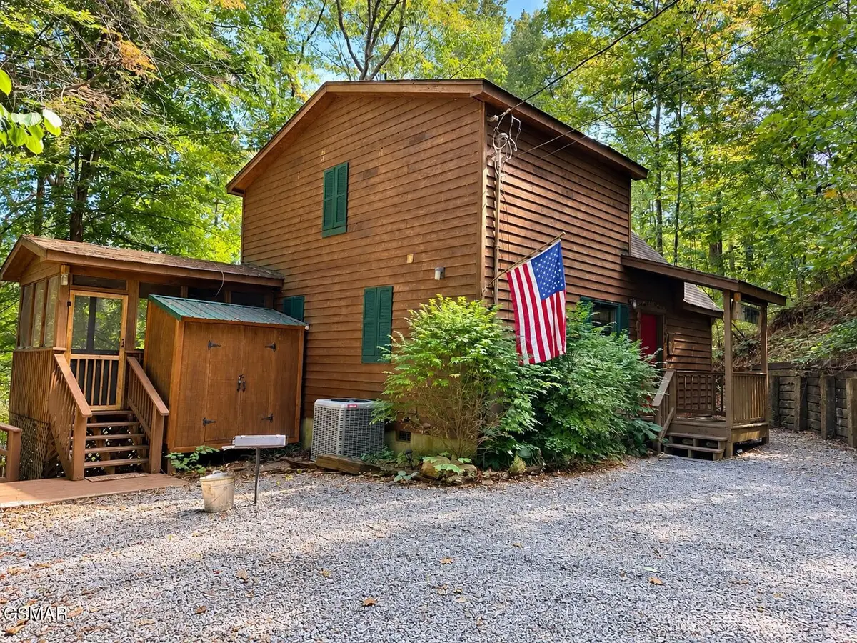 2120 Jeans Way, Sevierville, TN 37876 - #1