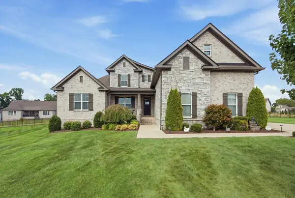 4009 Blackbird Ct, Spring Hill, TN 37174