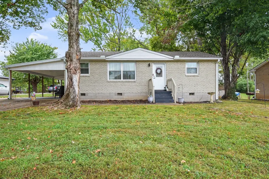 210 Alsup Dr, Springfield, TN 37172 - #2