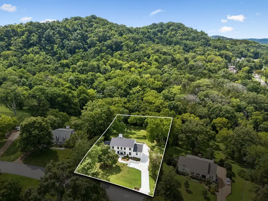 609 Hunters Ln, Brentwood, TN 37027 - #2