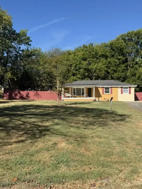 98 Curtiswood Dr, Hendersonville, TN 37075 - #1