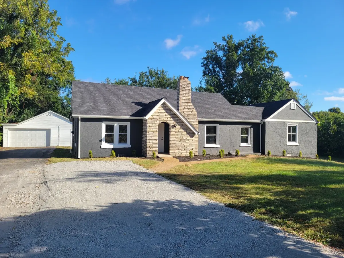 241 Aurora Ave, Madison, TN 37115 - #1