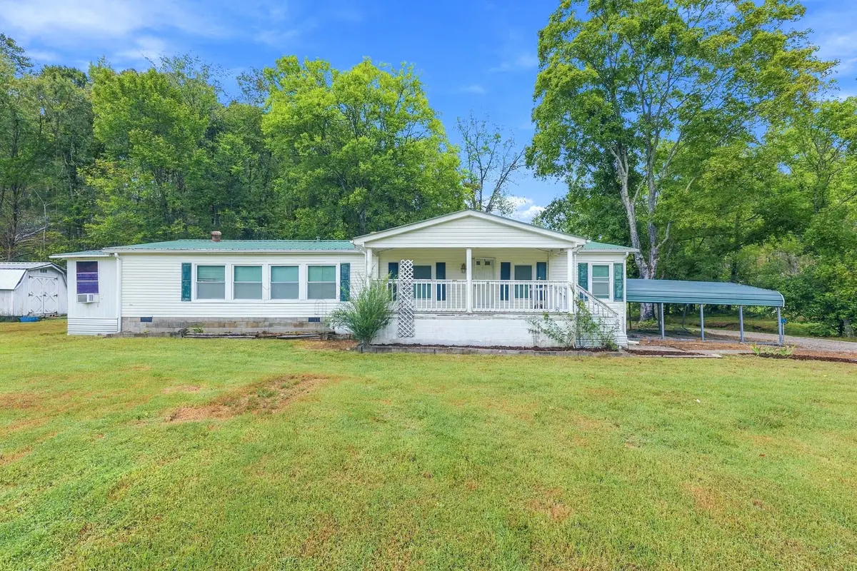 5898 Highway 100 W, Pleasantville, TN 37033 - #1
