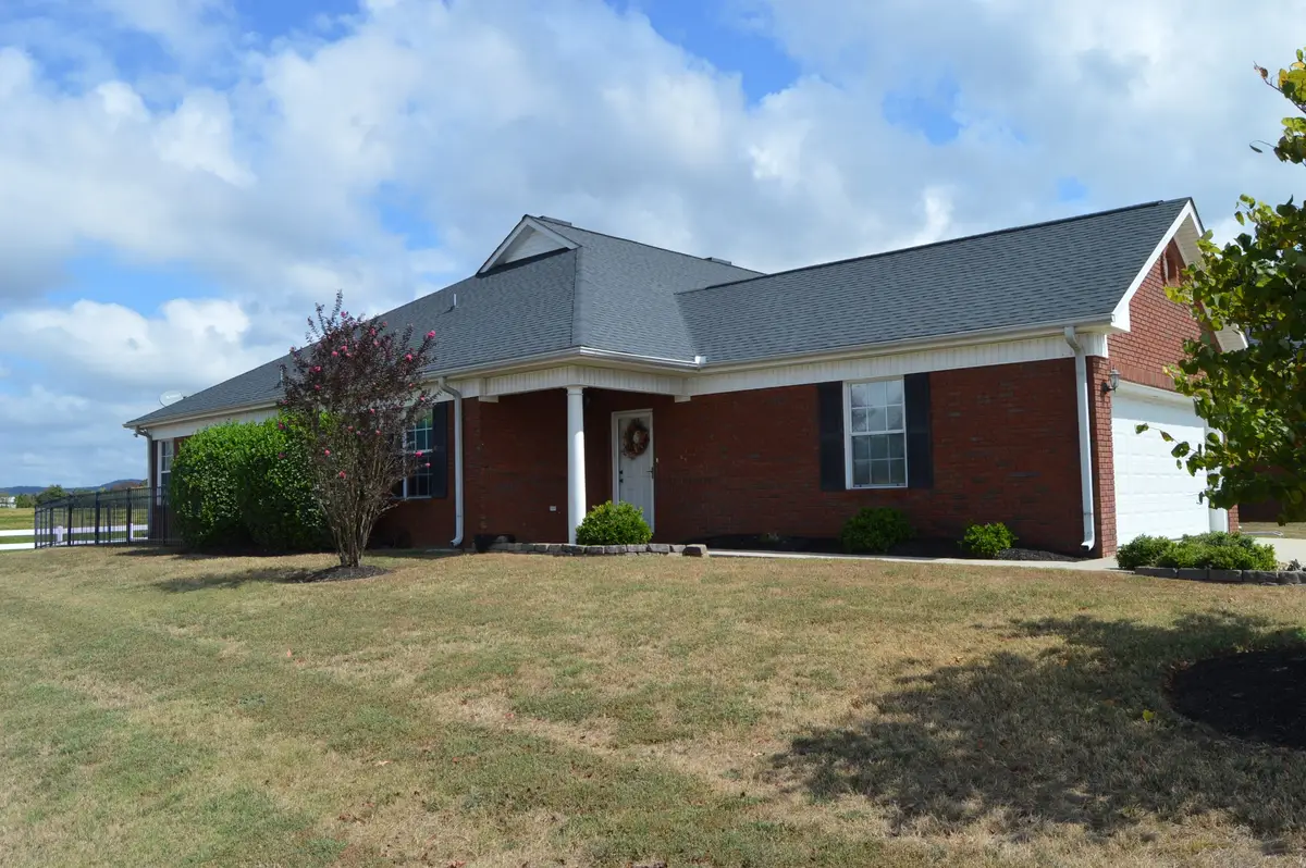156 Horseshoe Ct, Shelbyville, TN 37160 - #1