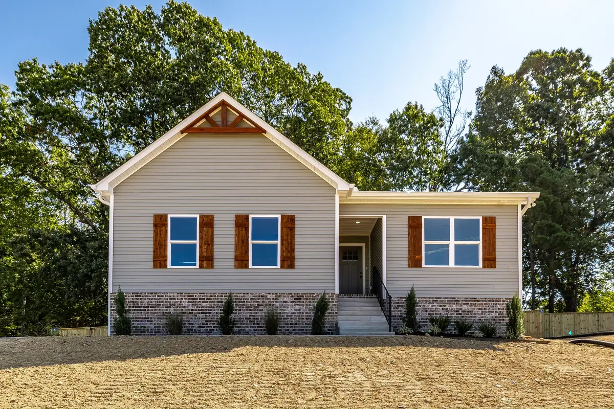 4307 Hereford Dr, Greenbrier, TN 37073 - #1