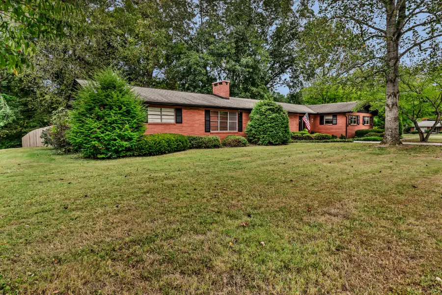 6 Canterbury Rd, Clarksville, TN 37043 - #3