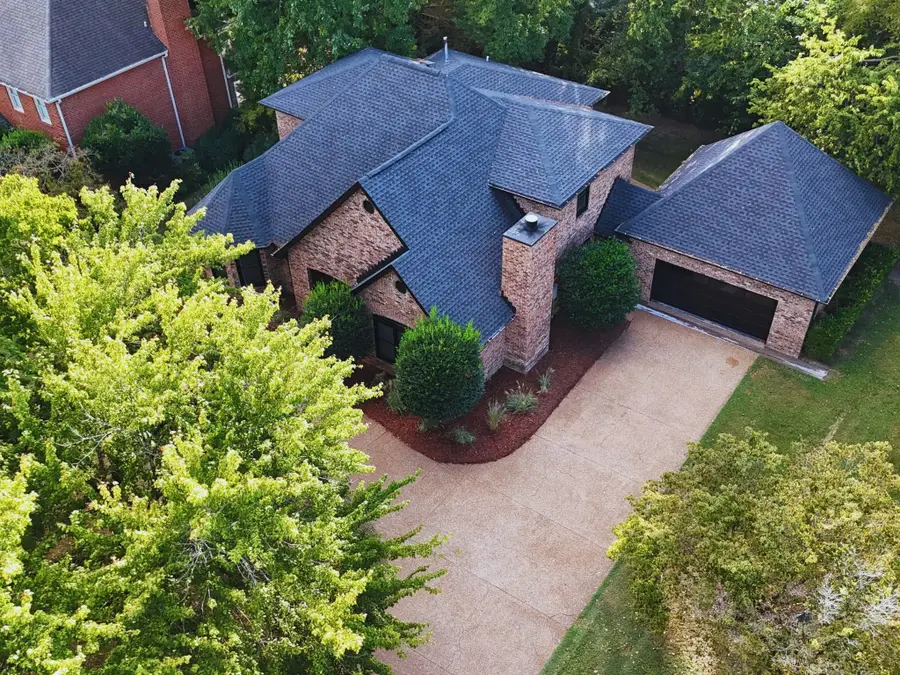 224 Pebble Glen Dr, Franklin, TN 37064 - #2