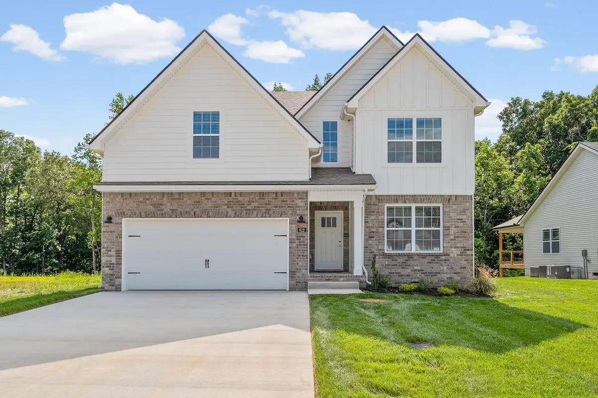 612 Willow Park Dr, Clarksville, TN 37043 - #1