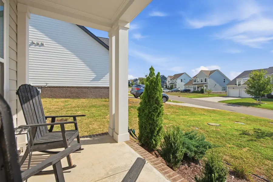 6475 Desmond Ave, Murfreesboro, TN 37128 - #2