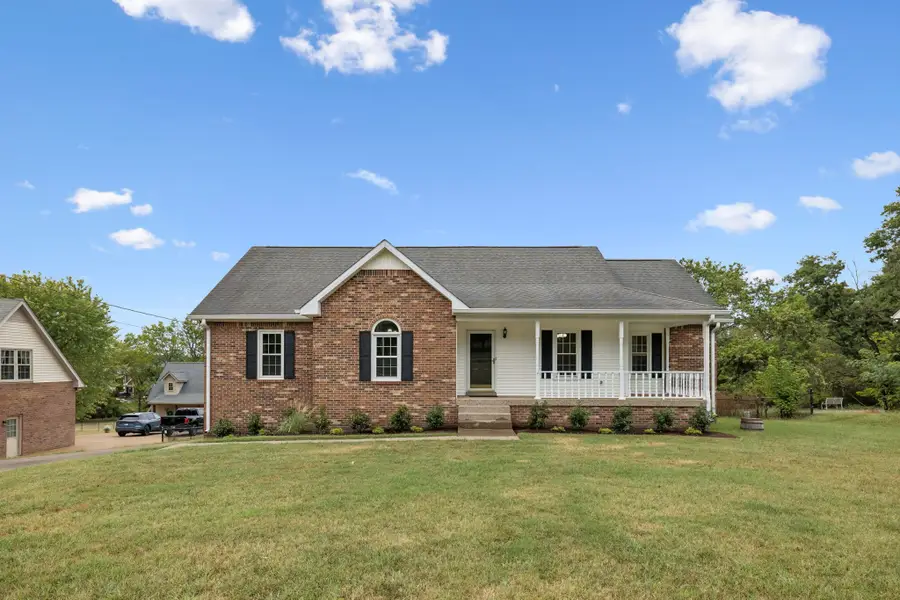 1017 Newmans Trl, Hendersonville, TN 37075 - #2