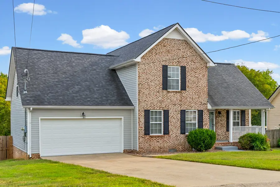 2498 Elkmont Dr, Clarksville, TN 37040 - #2