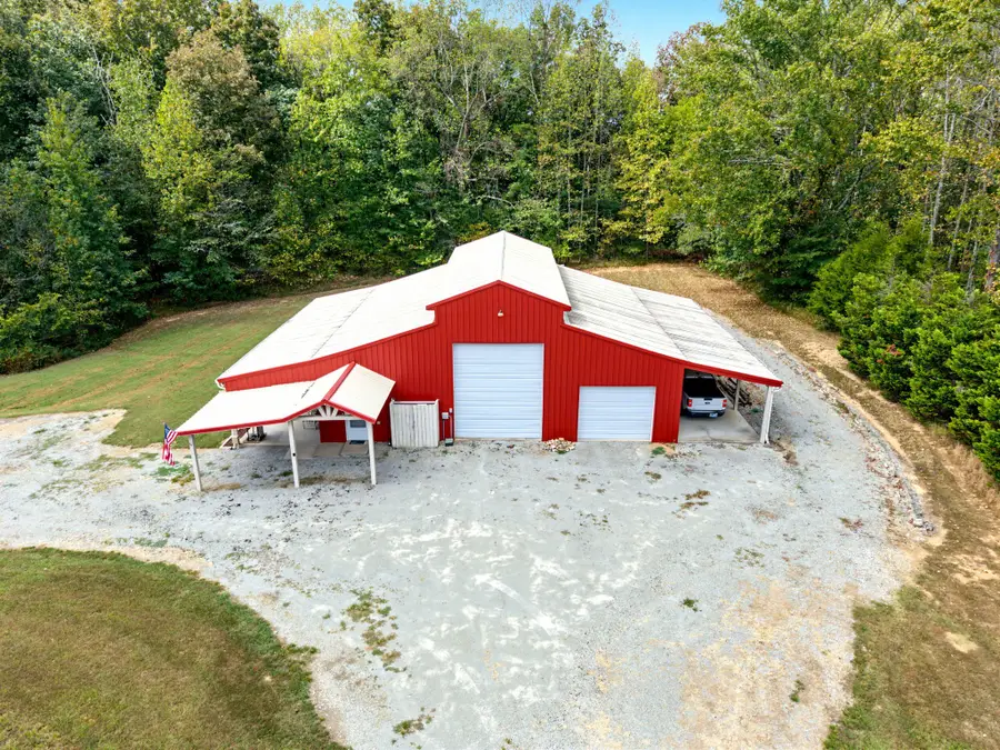 430 Powell Chapel Rd, Pulaski, TN 38478 - #2