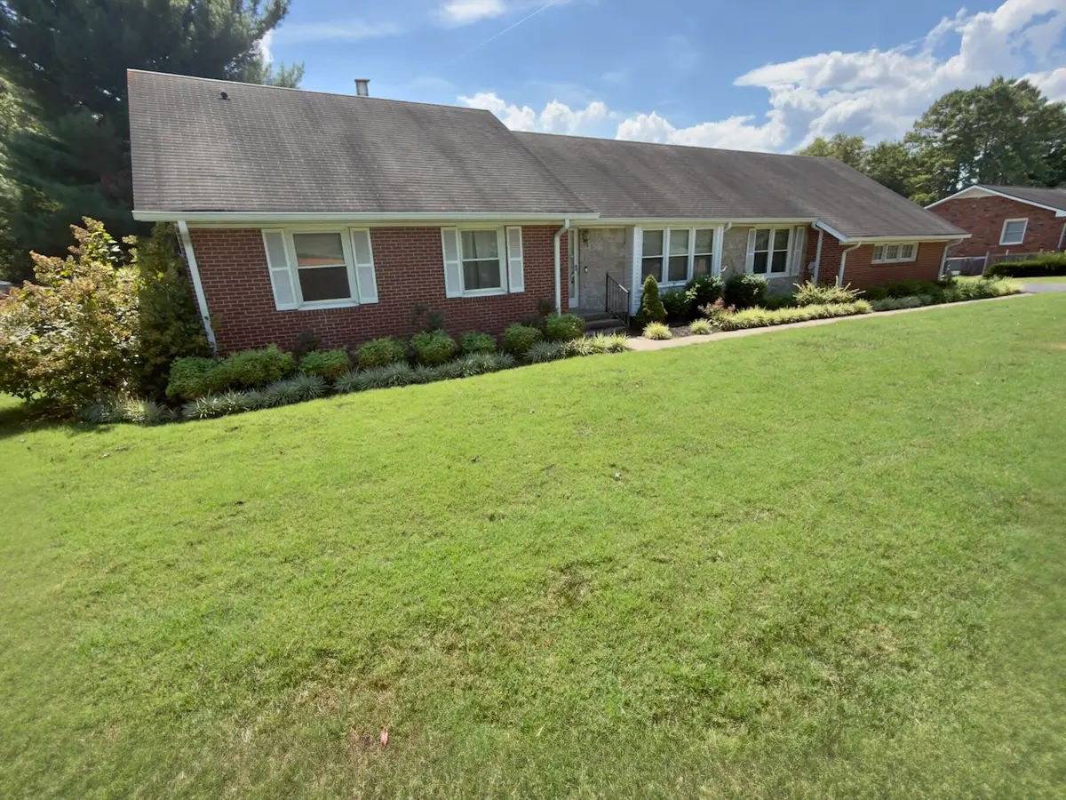 1807 Haynes Dr, Murfreesboro, TN 37129 - #1