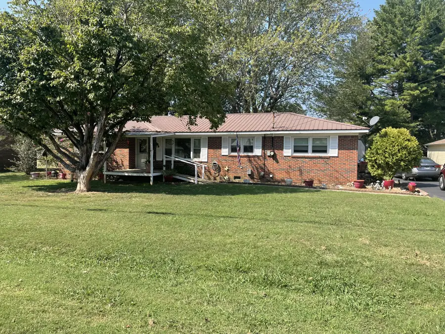 114 Elk Acre Dr, Estill Springs, TN 37330 - #2